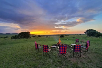 Firepit during sundowner in Serengeti National Park