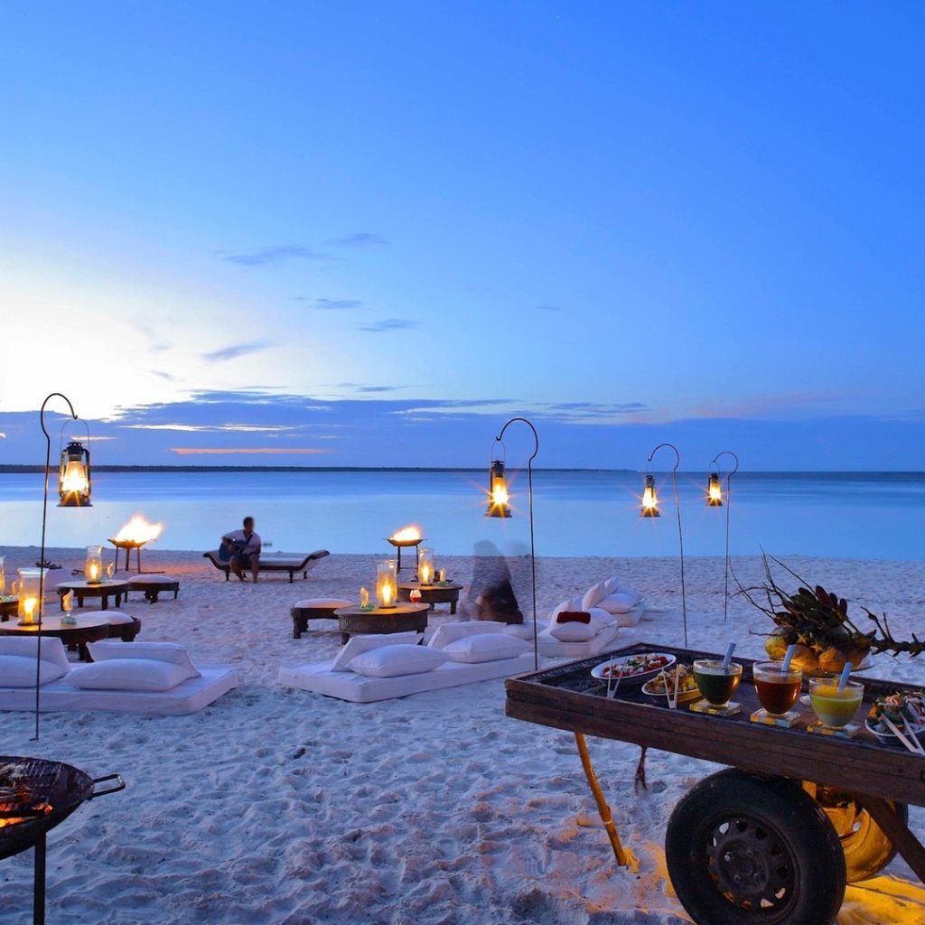 The evening hours at Mnemba Island Lodge with honeymoon celebration